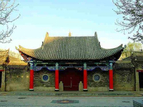 哈尔滨哪些道观寺院可以买符咒灵符能做超度法事道场  符咒 道教符咒 符咒大全 灵符大全 符咒有哪些 请符咒 买符咒 十大害人符咒 道士的符咒 法事招财 招财法事 法事超度 超度法事 和合法事 桃花法事 爱情法事 回心转意法事 化太岁法事 斩桃花法事 催桃花法事 哈尔滨哪些道观寺院可以买符咒灵符能做超度法事道场（哈尔滨道教寺庙） 十大符咒 第4张